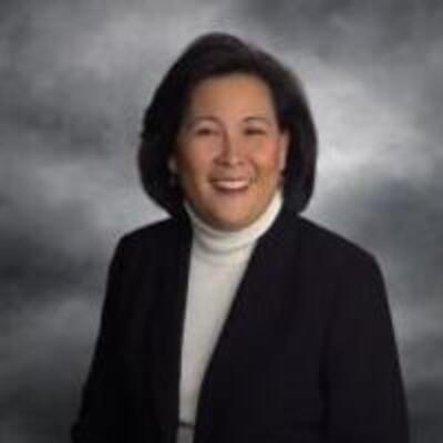 Valeria Ooka Pang